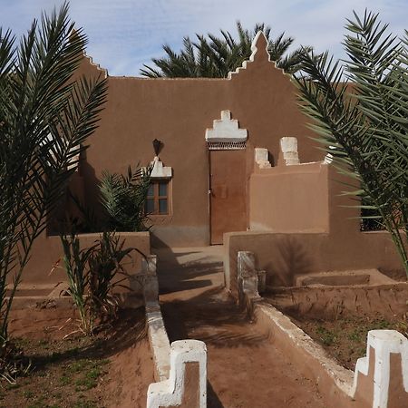 ホテル Carrefour Des Nomades Oulad Driss エクステリア 写真