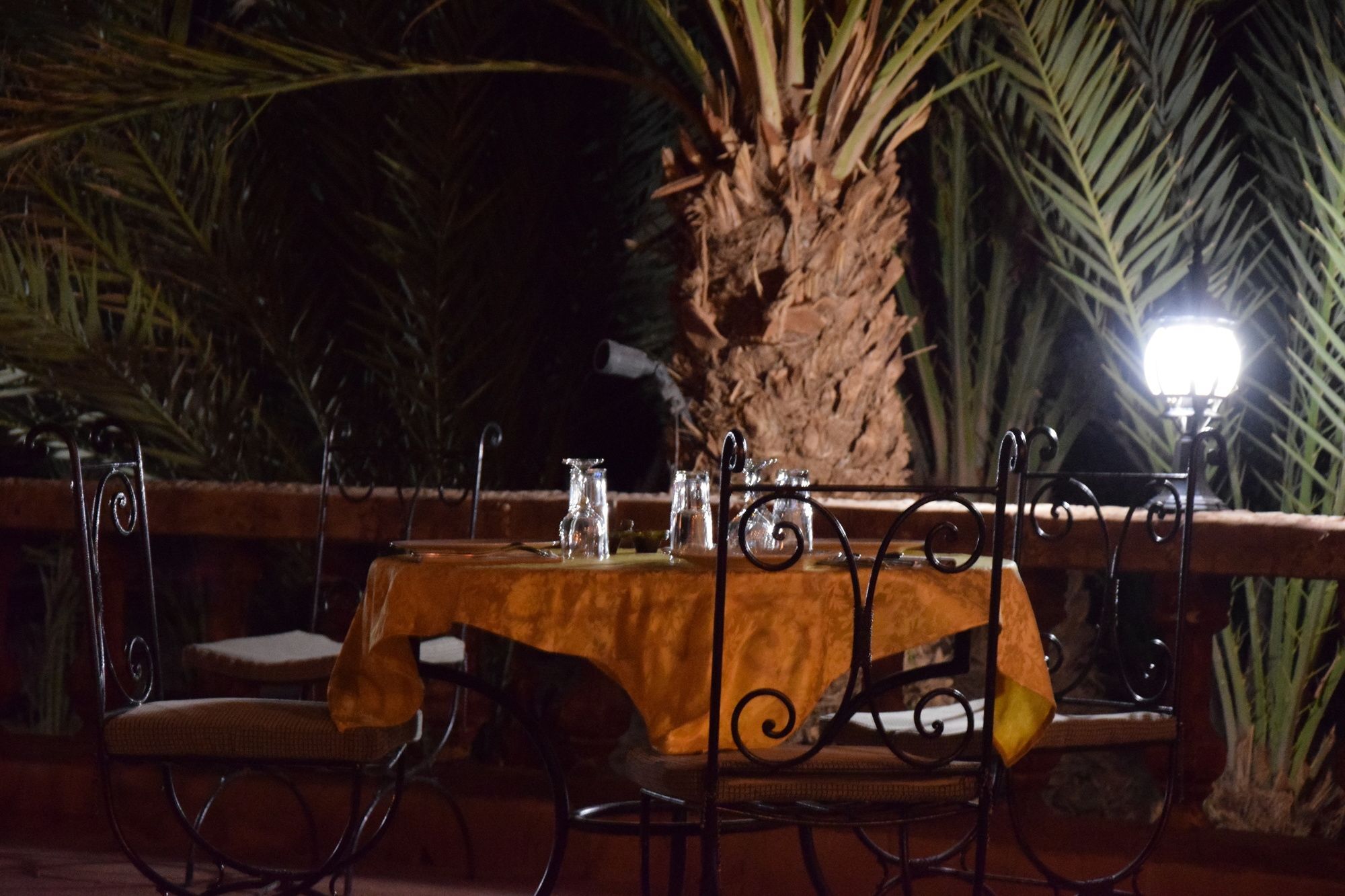 ホテル Carrefour Des Nomades Oulad Driss エクステリア 写真