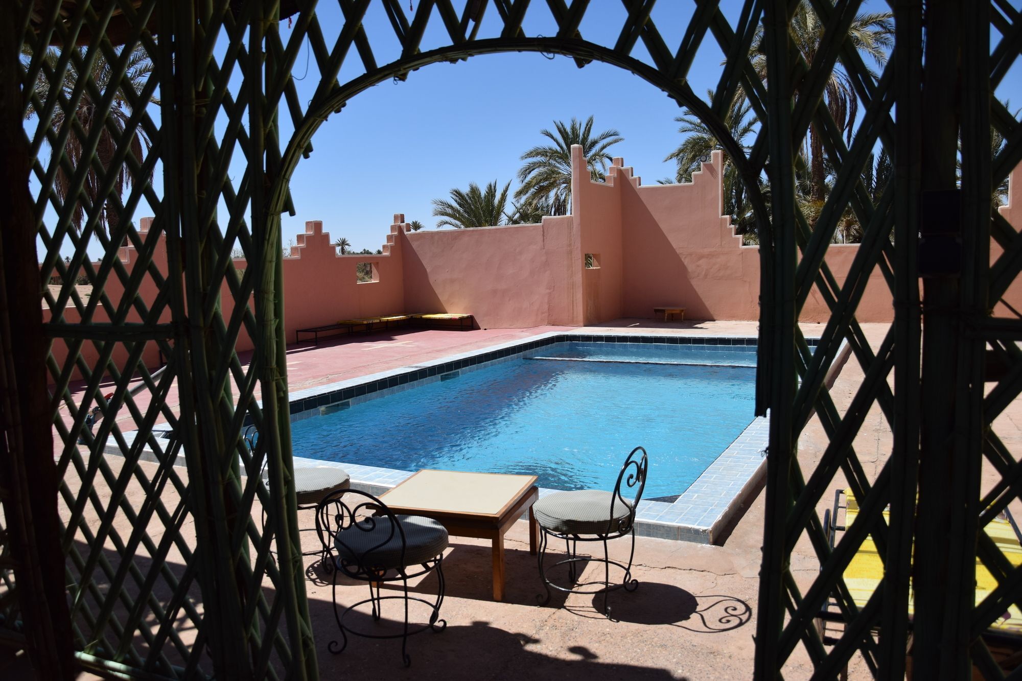 ホテル Carrefour Des Nomades Oulad Driss エクステリア 写真